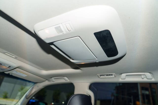 2013 Toyota Land Cruiser