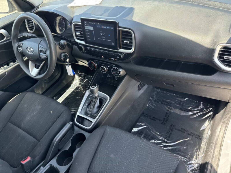 2021 Hyundai Venue SE