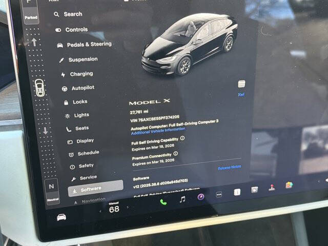 2023 Tesla Model X Standard Range