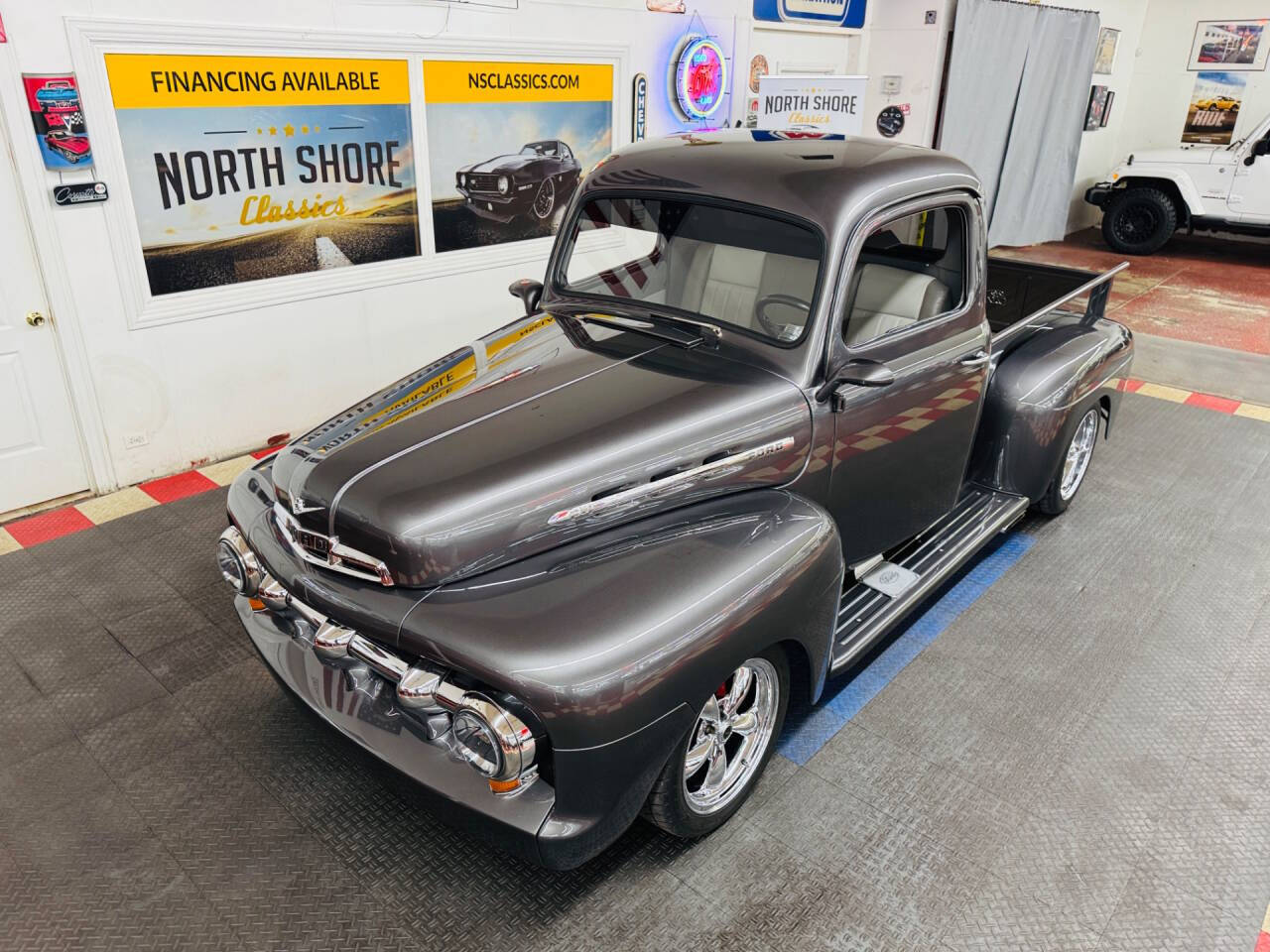 1952 Ford F-100 18
