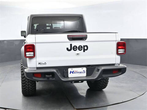 2023 Jeep Gladiator Sport