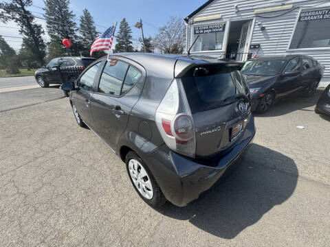2013 Toyota Prius c Four