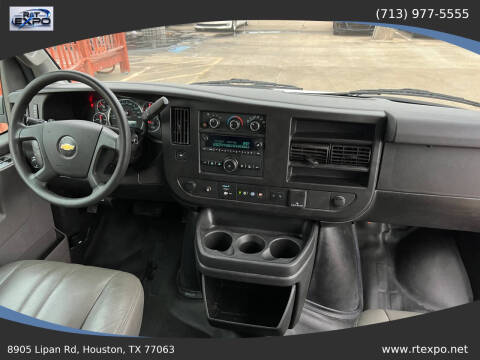 2021 Chevrolet Express 2500