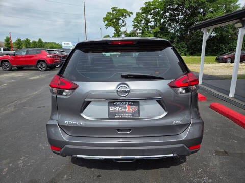 2017 Nissan Rogue S