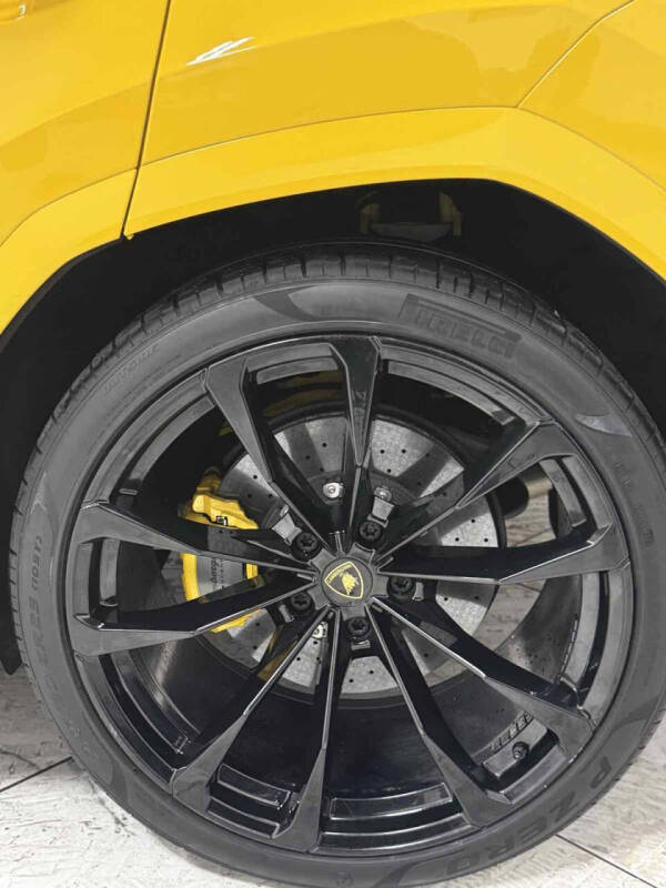 2021 Lamborghini Urus