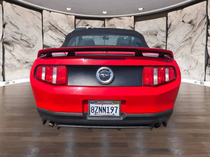 2012 Ford Mustang GT Premium