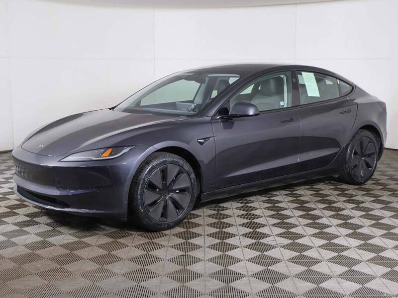 2025 Tesla Model 3 Long Range