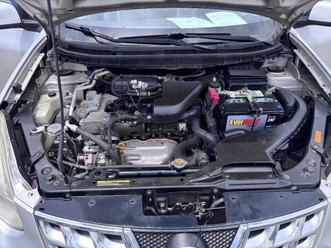 2012 Nissan Rogue S