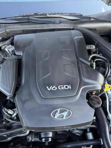 2016 Hyundai Genesis