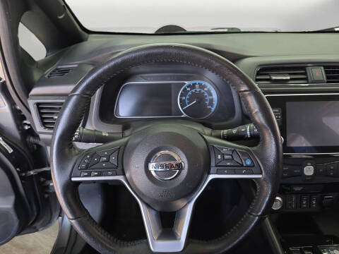 2020 Nissan LEAF SV