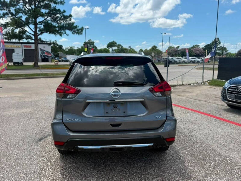 2019 Nissan Rogue SV