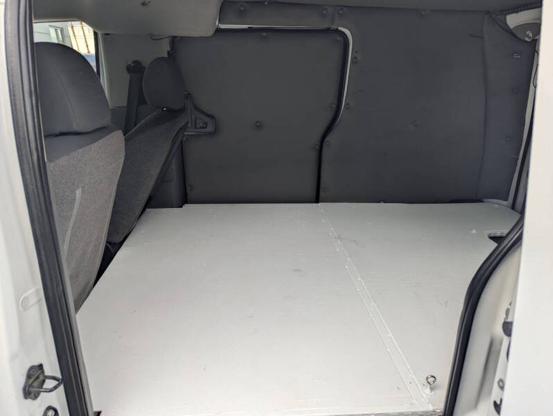 2015 Nissan NV200 SV