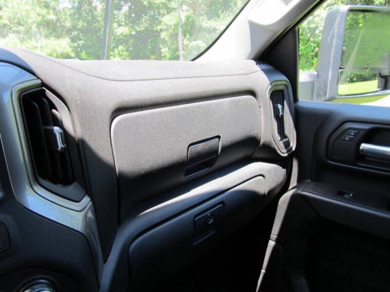 2020 Chevrolet Silverado 3500HD CC