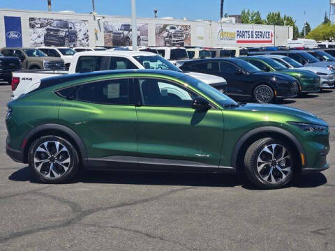 2026 Ford Mustang Mach-E Select
