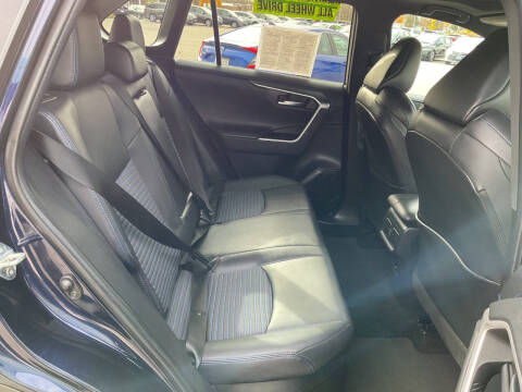 2021 Toyota RAV4 Hybrid XSE