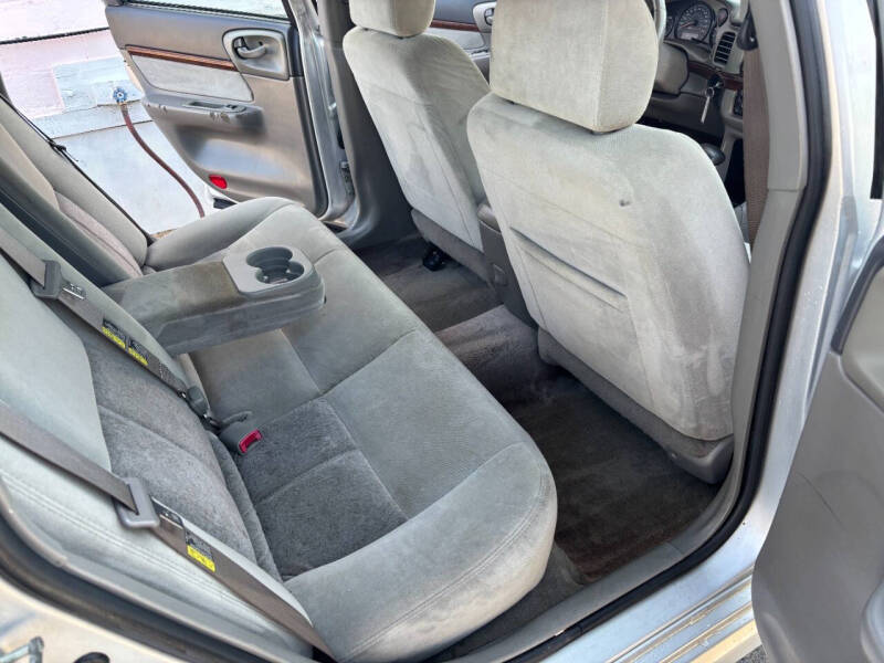 2004 Chevrolet Impala LS