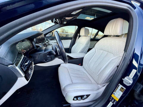 2021 BMW 5 Series M550i xDrive