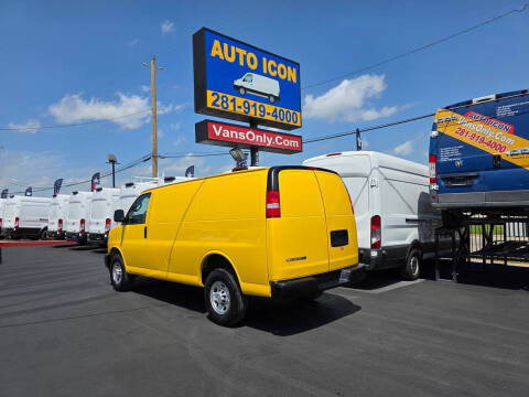 2022 Chevrolet Express 2500