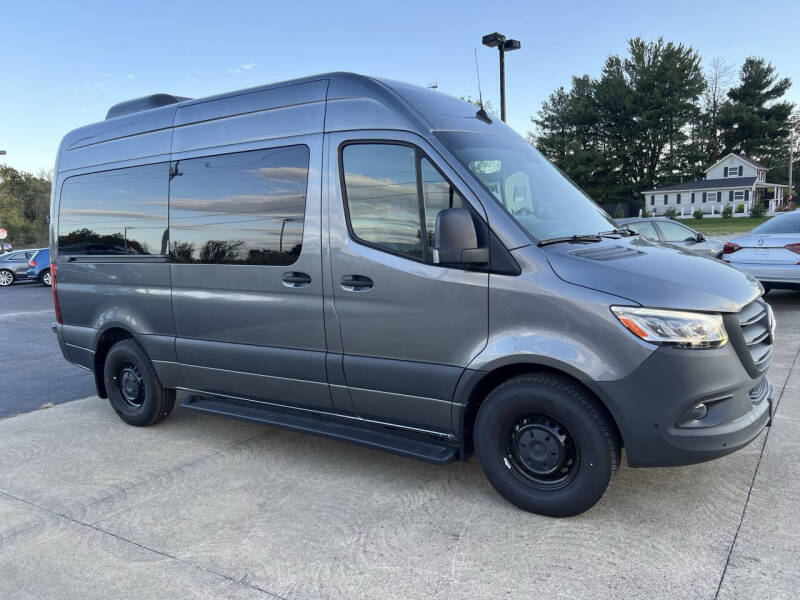 2024 Mercedes-Benz Sprinter 2500