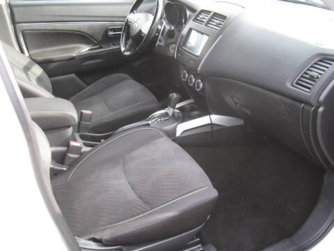 2013 Mitsubishi Outlander Sport SE