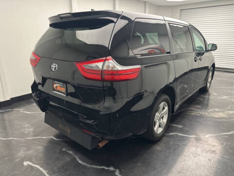2020 Toyota Sienna L 7-Passenger