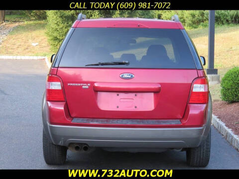2005 Ford Freestyle SE