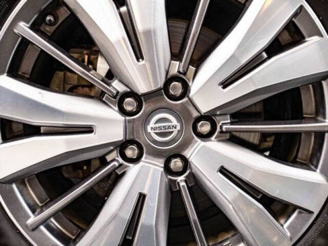 2020 Nissan Pathfinder SV