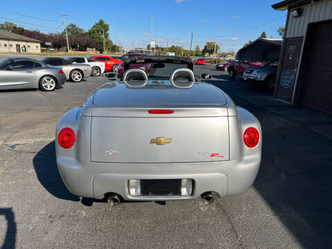 2004 Chevrolet SSR LS