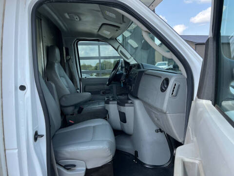 2012 Ford E-Series E-350 SD