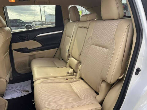 2018 Toyota Highlander LE Plus