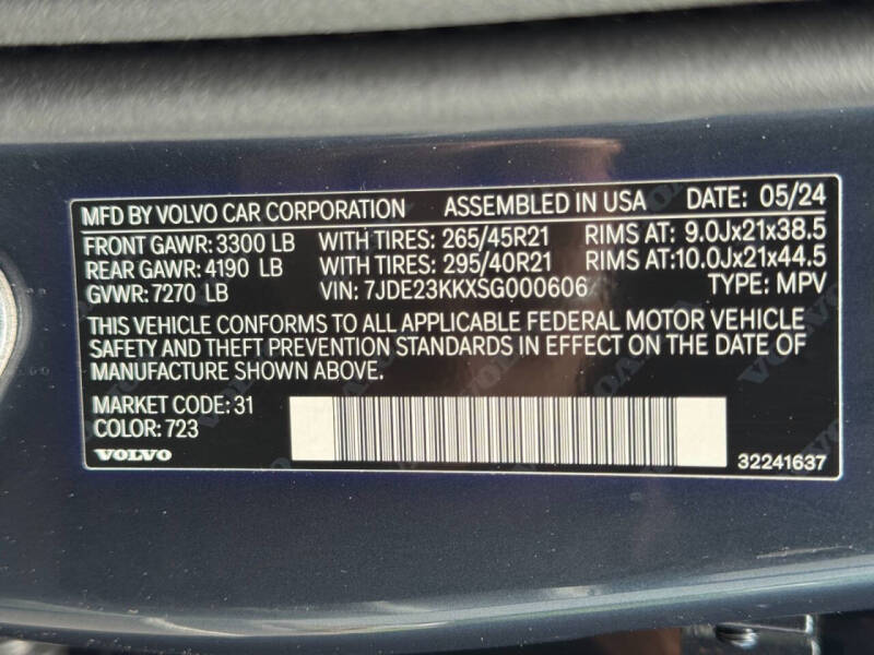 2025 Volvo EX90 Twin Performance Plus 6P