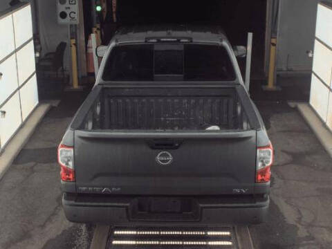 2023 Nissan Titan SV