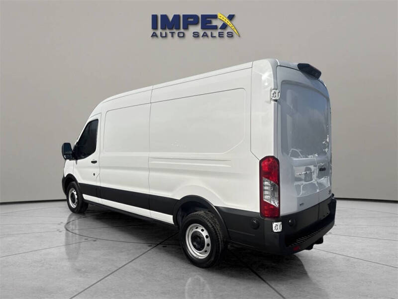 2024 Ford Transit 250