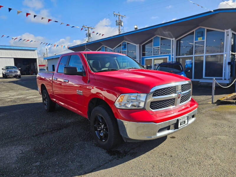 2017 RAM 1500 SLT