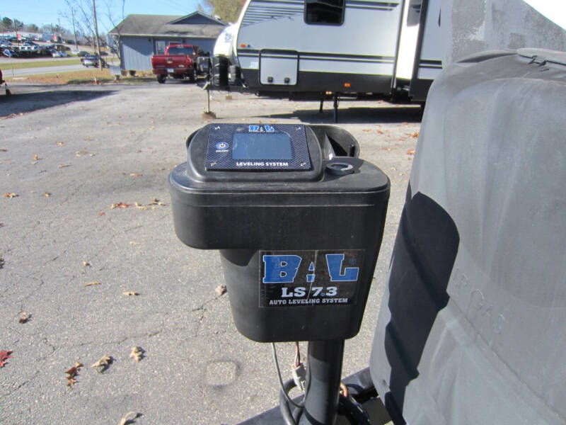 2019 Keystone RV Outback Series 330RL