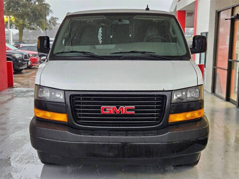 2023 GMC Savana 3500