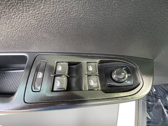 2022 Volkswagen Taos S