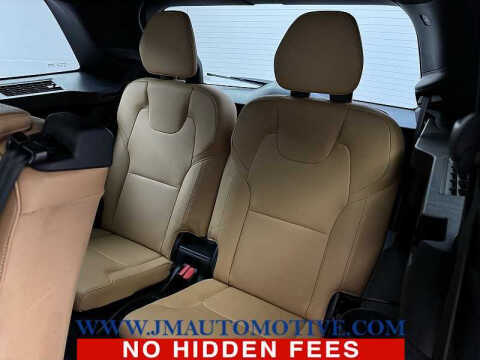 2017 Volvo XC90 T6 Momentum