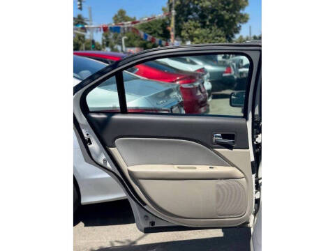 2011 Ford Fusion Hybrid