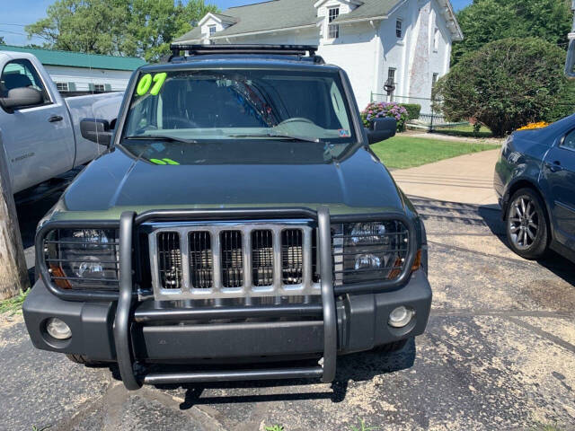 2007 Jeep Commander Sport