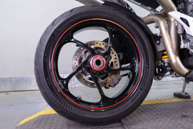 2019 Triumph Speed Triple R