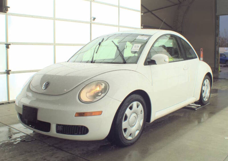 2010 Volkswagen New Beetle