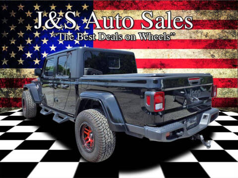 2020 Jeep Gladiator Sport