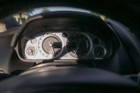 2012 Aston Martin V8 Vantage Roadster