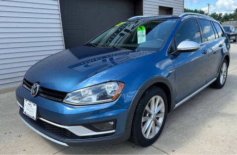 2017 Volkswagen Golf Alltrack for sale at Auto Import Specialist LLC in South Bend IN