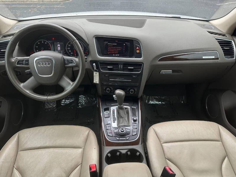 2012 Audi Q5 2.0T quattro Premium Plus