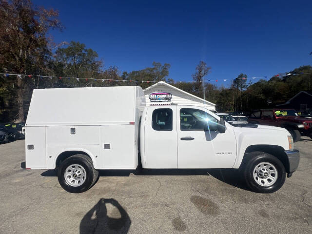 2013 Chevrolet Silverado 3500HD CC for sale at EAST CAROLINA AUTO GROUP LLC in Wilson, NC