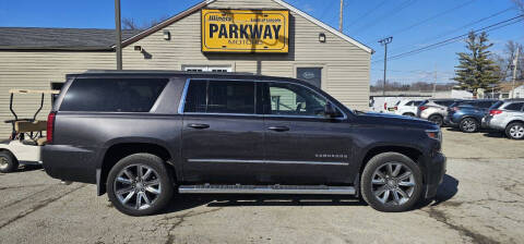 2017 Chevrolet Suburban for sale at Parkway Motors in Springfield IL