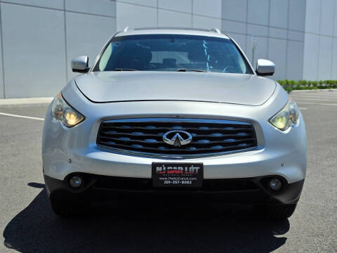 2011 Infiniti FX35