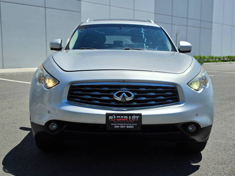 2011 Infiniti FX35
